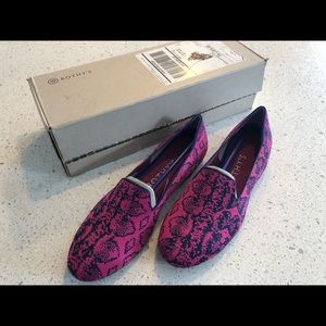 Rothy’s 8.5 Fushia Navy Snake Loafer- NIB